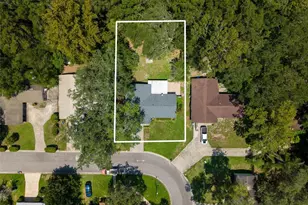 8114 SW 12 Pl, Gainesville, FL 32607 - Photo 4