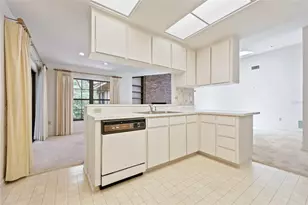 4630 NW 12th Pl, Gainesville, FL 32605 - Photo 20