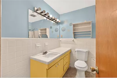 2002 NW 36th Drive, Gainesville, FL 32605 - Photo 36