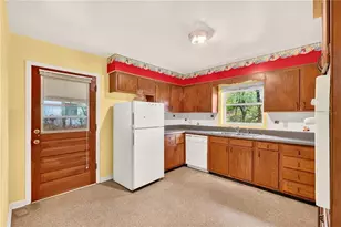 2002 NW 36th Dr, Gainesville, FL 32605 - Photo 16