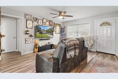 418 NE 3rd Street, Trenton, FL 32693 - Photo 4