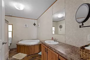 140 SW Spaulding Ct, Fort White, FL 32038 - Photo 12