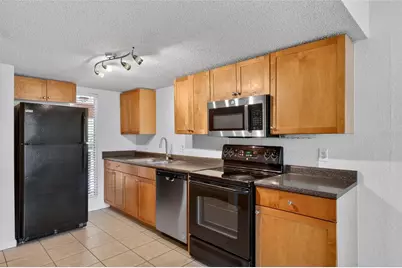 1810 NW 23rd #201, Gainesville, FL 32605 - Photo 8