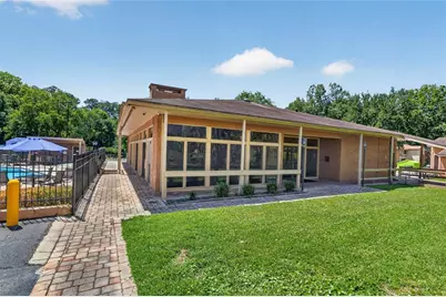 1810 NW 23rd #201, Gainesville, FL 32605 - Photo 24