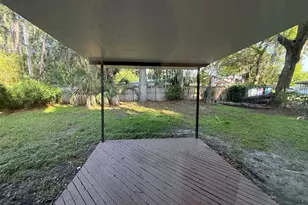536 NE 12th Ct, Gainesville, FL 32601 - Photo 10