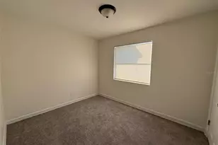536 NE 12th Ct, Gainesville, FL 32601 - Photo 8