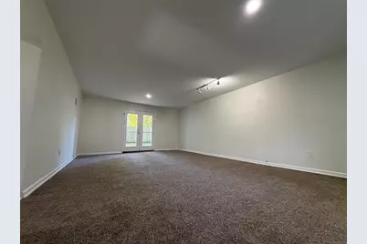 2100 SE 50th Street, Gainesville, FL 32641 - Photo 6