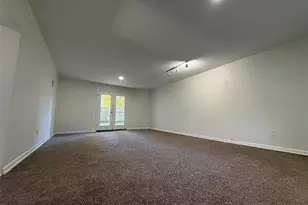 2100 SE 50th St, Gainesville, FL 32641 - Photo 6