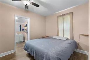 729 NW 3rd Ave, Trenton, FL 32693 - Photo 14