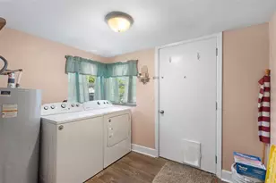 729 NW 3rd Ave, Trenton, FL 32693 - Photo 8