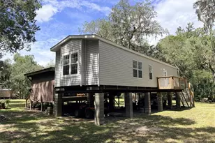 1957 SE 477th Ave, Old Town, FL 32680 - Photo 22