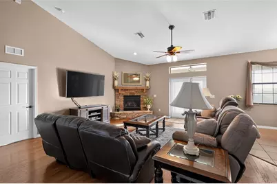 4027 N C 470, Lake Panasoffkee, FL 33538 - Photo 10