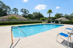 2523 NW 38th Pl, Gainesville, FL 32605 - Photo 2