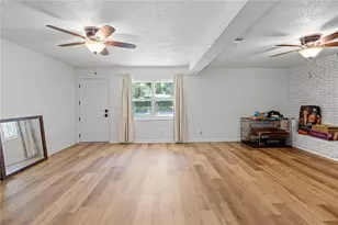 1825 SE 47 Terrace, Gainesville, FL 32641 - Photo 18