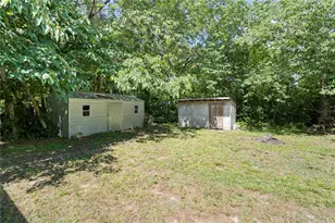 1825 SE 47 Terrace, Gainesville, FL 32641 - Photo 4