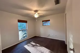 4135 NW 30th Ter, Gainesville, FL 32605 - Photo 10