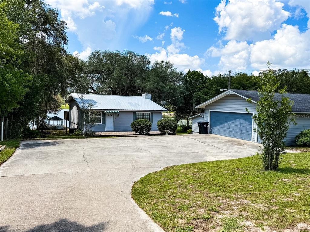 5616 Silver Sands Cir - 5616 Silver Sands Cir, Keystone Heights, FL 32656 Luxury Property | Jose Angel Pina