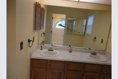 7823 SW 9th Place, Gainesville, FL 32607 - Photo 10