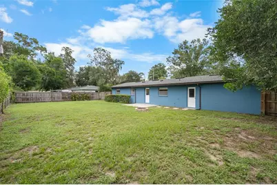 2138 NW 28th Place, Gainesville, FL 32605 - Photo 20