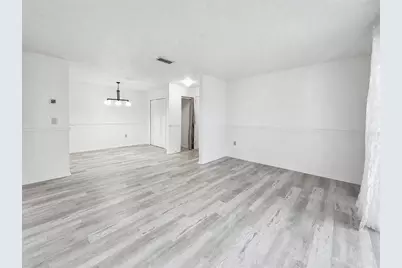 3705 SW 27th Street #921, Gainesville, FL 32608 - Photo 4
