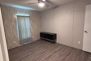 133 Oak Cir, Interlachen, FL 32148 - Photo 2