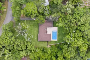 226 SW 80th Blvd, Gainesville, FL 32607 - Photo 2