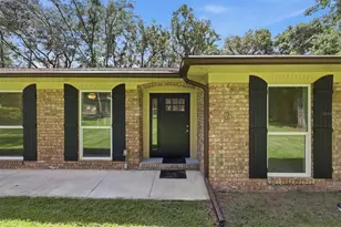 226 SW 80th Blvd, Gainesville, FL 32607 - Photo 6