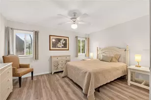 2842 SW 14th Dr, Gainesville, FL 32608 - Photo 22