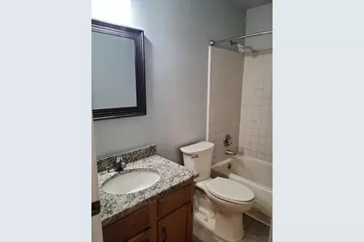 900 SW 62nd Boulevard #B8, Gainesville, FL 32607 - Photo 10