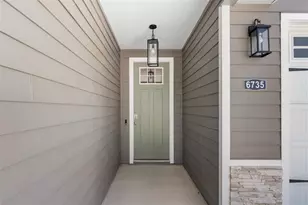 6735 SW 10th Ln, Gainesville, FL 32607 - Photo 4