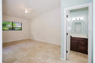 3915 NW 7th Place, Gainesville, FL 32607 - Photo 8