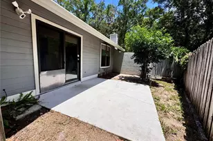3915 NW 7th Pl, Gainesville, FL 32607 - Photo 12