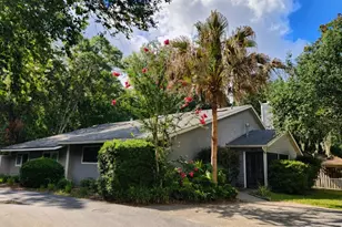 3915 NW 7th Pl, Gainesville, FL 32607 - Photo 14