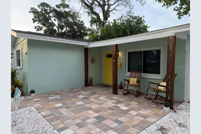 418 40th Avenue S, Saint Petersburg, FL 33705 - Photo 6