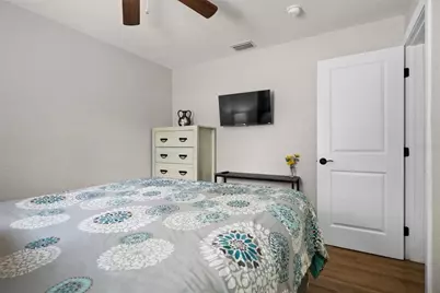 418 40th Avenue S, Saint Petersburg, FL 33705 - Photo 16