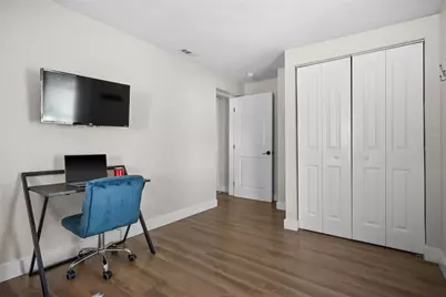 418 40th Avenue S, Saint Petersburg, FL 33705 - Photo 18