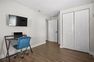 418 40th Ave S, Saint Petersburg, FL 33705 - Photo 18