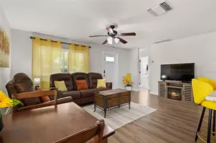 418 40th Ave S, Saint Petersburg, FL 33705 - Photo 8