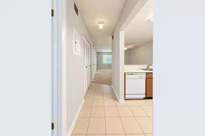 111 SE 16th Avenue #O206, Gainesville, FL 32601 - Photo 2
