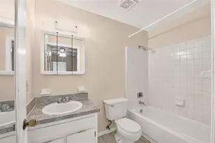 2635 SW 35th Pl, Gainesville, FL 32608 - Photo 32