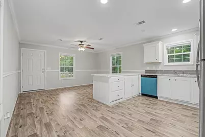 641 Marshburn Drive, Bronson, FL 32621 - Photo 8