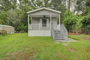 641 Marshburn Dr, Bronson, FL 32621 - Photo 1