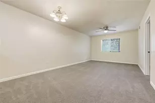 85 SE 16th Ave, Gainesville, FL 32601 - Photo 6