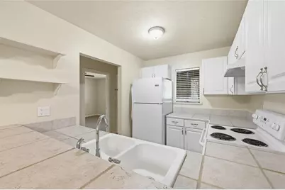 85 SE 16th Avenue #F301, Gainesville, FL 32601 - Photo 4