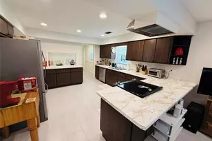 1705 NW 21st St, Gainesville, FL 32605 - Photo 14