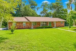 1705 NW 21st St, Gainesville, FL 32605 - Photo 2
