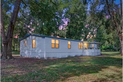 304 Colgate Loop, Fort White, FL 32038 - Photo 2