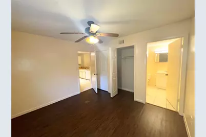 109 SE 16th Avenue #Q101, Gainesville, FL 32601 - Photo 8