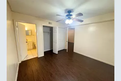 109 SE 16th Avenue #Q101, Gainesville, FL 32601 - Photo 10