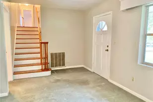 2238 NW 16th Ave, Gainesville, FL 32605 - Photo 16